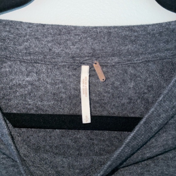 Free People Women’s Size S Charcoal Gray Sundown Beaded Sequined Eagle Tank Top - Picture 9 of 11